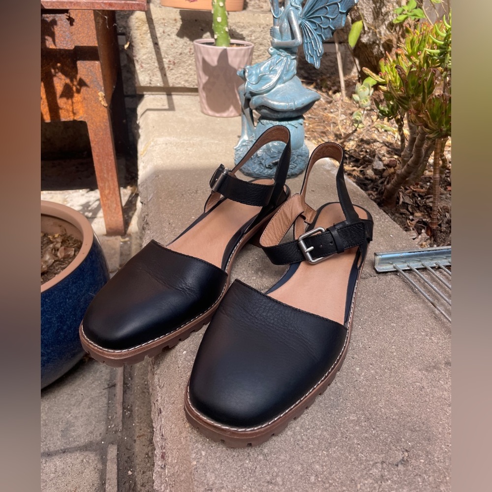 Mary Jane “Claudie” Heels